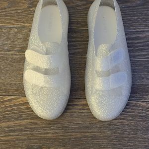 Glitter plastic tennis shoe